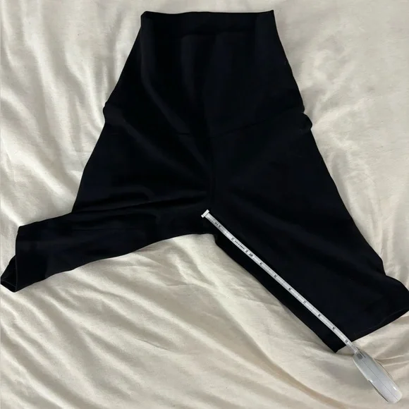 Lululemon Align Shorts - Picture 5 of 5